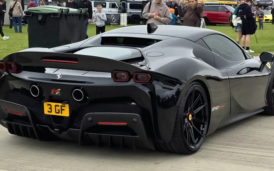 Ferrari SF90 Stradale