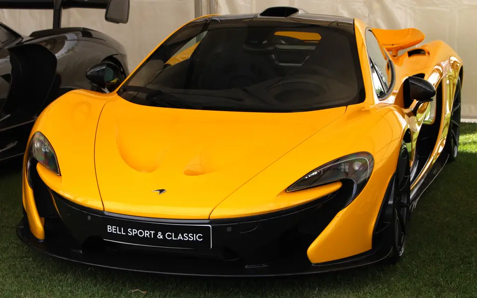 McLaren P1